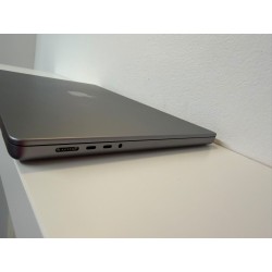 Macbook Pro 16 A2485  M1 Pro 16GB Ram 512 SSD RICONDIZIONATO